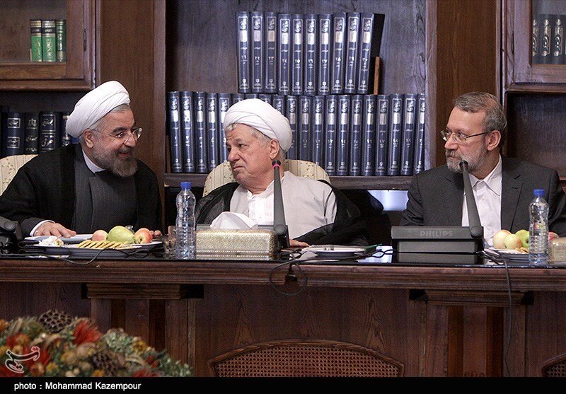 محمد خاتمی پیشنهاد عضویت در مجمع تشخیص مصلحت را نپذیرفت / روایت فعال سیاسی اصولگرا از علت نبود حسن روحانی در ترکیب جدید «مجمع»