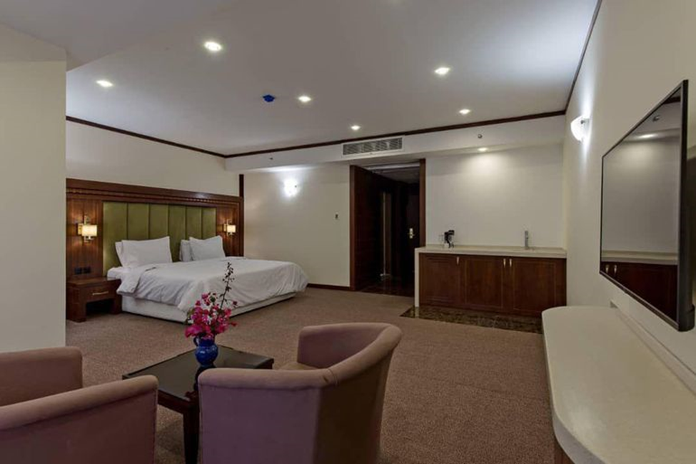 صفر تا صد اقامت در هتل پانوراما کیش