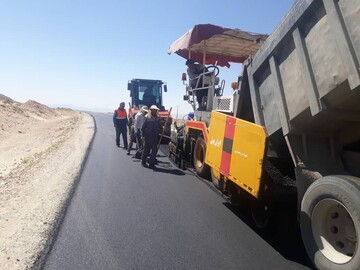 ۳۲ پروژه راه روستایی در آذربایجان‌غربی در حال اجراست