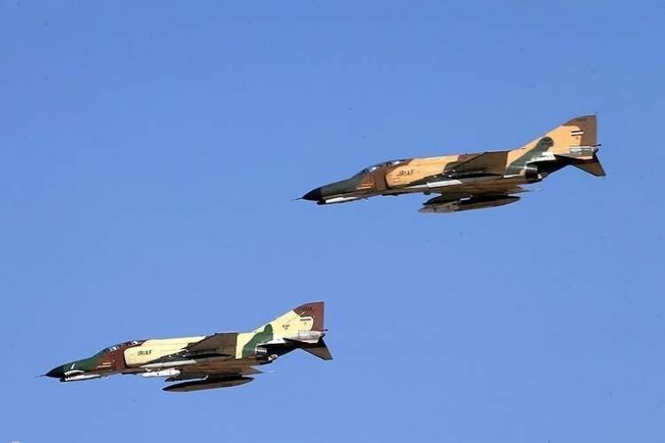 خاطراتی از روز نخست حمله به تهران و بمباران فرودگاه شکاری مهرآباد / برج مراقبت اجازه پرواز نداد، خودم پریدم