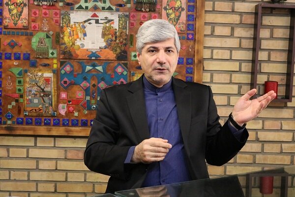 مهمانپرست: معاونت اقتصادی وزارت خارجه باید منحل شود/ روابط دو جانبه ما ضربه خورد