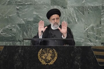 کدام دستاورد رئیسی؟! / انشایی نگویید ، مصداقی بگویید/ آوردن یک کامیون بار و سوغاتی از نیویورک دستاورد نیست 