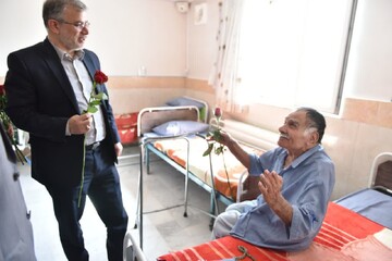 باید امکانات و بسترهای مناسب برای نگهداری و رفاه سالمندان در البرز توسعه یابد
