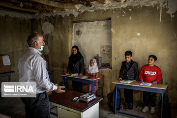آغاز سال تحصیلی در مدرسه آزادی