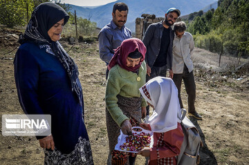 آغاز سال تحصیلی در مدرسه آزادی