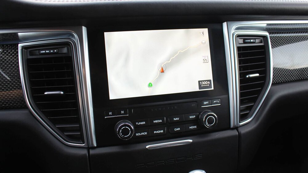 عکس | حراج این ۴۰ پورشه ۸ میلیارد تومانی در ایران!