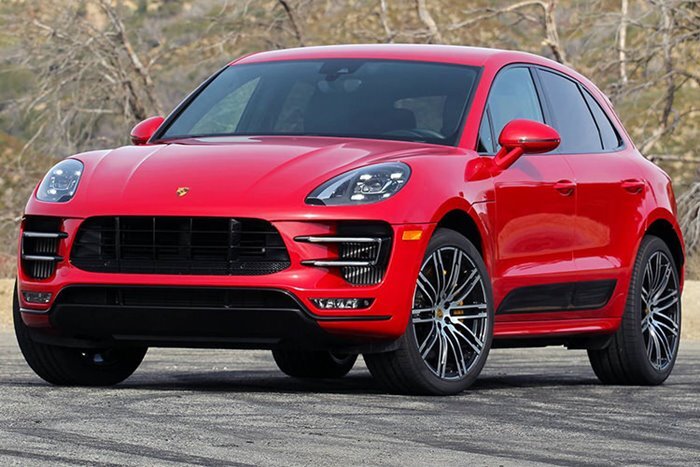 عکس | حراج این ۴۰ پورشه ۸ میلیارد تومانی در ایران!