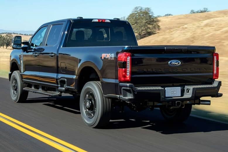 عکس | غول بی شاخ و دم فورد؛ نمایشی متفاوت و لوکس از مفهوم وانت