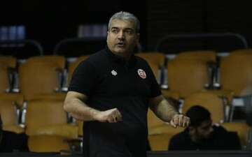 سرمربی تیم بسکتبال مس کرمان: مدیرعامل باشگاه، اجازه نداده به تیم لطمه وارد شود