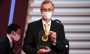 رویدادی کم‌نظیر؛ پدر و پسر برنده جایزه نوبل