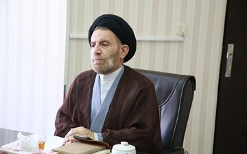 امام جمعه خرم آباد: دانشگاه نهاد مهم برای تضارب آراء با حفظ آرامش و منطق است
