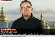 ببینید | لحظه بمباران اوکراین در حین پخش زنده؛ فرار خبرنگار اوکراینی از موشک‌های روسی