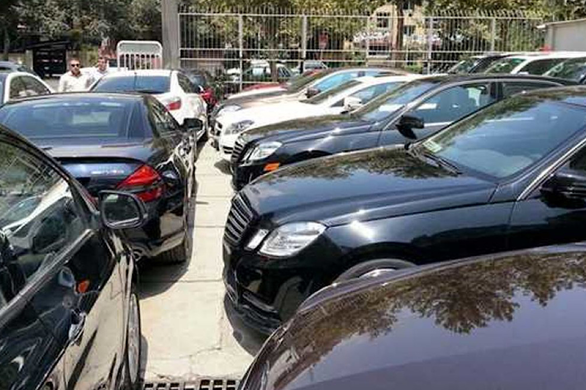 سقف واردات خودرو چه قدر است ؟