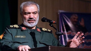 جانشین فرمانده سپاه : دشمن در پی روی کار آمدن دولت رئیسی، وحشت کرده / اگر خشم جوانان انقلابی به خروش بیاید ...