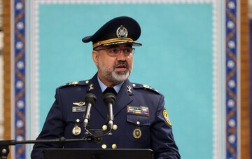فرمانده نیروی هوایی ارتش : فضای مجازی دارد بیداد می‌کند / جوانان این روزها در حال انجام کارهای هیجانی هستند