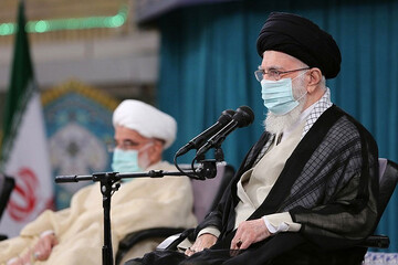 Supreme Leader: No world power can uproot tree of Islamic Republic of Iran