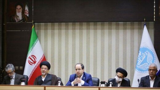 20 استاد دانشگاه تهران برای برون رفت از اعتراض ها چه گفتند؟/ ضرورت آزادی بازداشت شدگان و حفظ استقلال دانشگاه ها