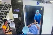 ببینید| لحظه‌ای وحشتناک از سقوط آسانسور هنگام سوار کردن بیمار در هند