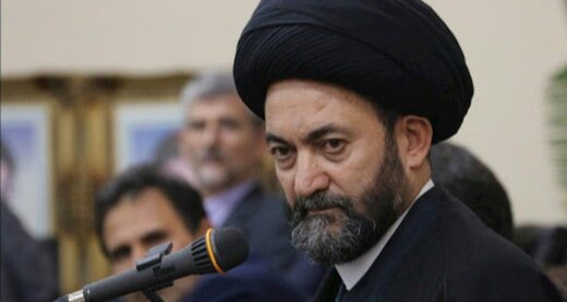امام جمعه اردبیل: ماجرای این خانم را از خانوادهاش بپرسید،نمیتوانم اسرار را فاش کنم/ خطای بزرگی شده ، بدون اجازه والدین، بچهها را به تجمع بردهاند امام جمعه اردبیل: ماجرای این خانم را از خانوادهاش بپرسید،نمیتوانم اسرار را فاش کنم/ خطای بزرگی شده ، بدون اجازه والدین، بچهها را به تجمع بردهاند