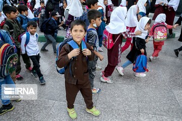 جشن کودکان کار در برج میلاد