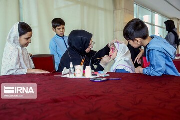 جشن کودکان کار در برج میلاد