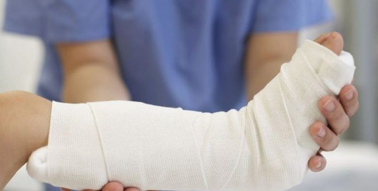 راهنمای کامل خرید بیمه تکمیلی انفرادی و گروهی در سال ۱۴۰۱