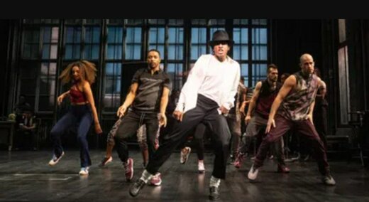 فروش یکمیلیون ۷۷۷ هزار دلاری نمایش زندگی مایکل جکسون در یک هفته فروش یکمیلیون ۷۷۷ هزار دلاری نمایش زندگی مایکل جکسون در یک هفته