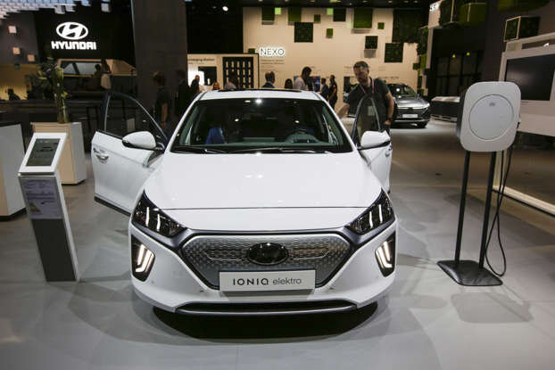 تصاویر | بهترین ماشینهای برقی جهان با طراحی و امکانات استثنایی