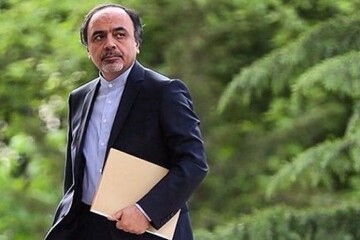 مشاور روحانی: اعراب از موضع قدرت چین را مجبور کردند تمام خواسته‌هایشان علیه ایران را بپذیرد