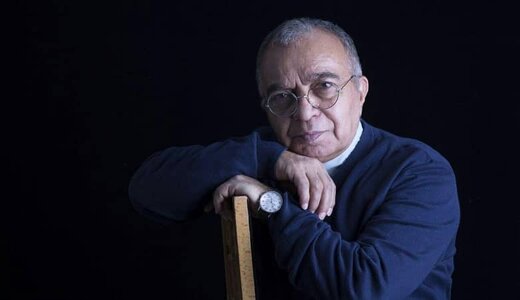 صدای ورق زدن کتاب یا هندزفری در گوش؟ صدای ورق زدن کتاب یا هندزفری در گوش؟