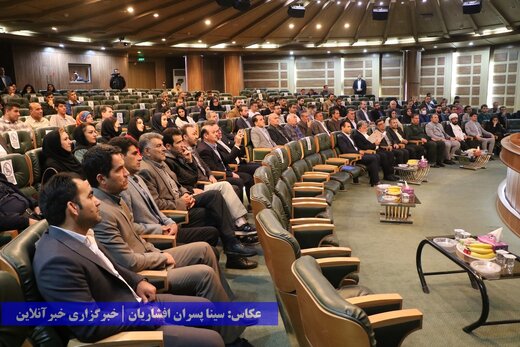 تجلیل از قهرمانان ورزشی استان آذربایجان‌غربی