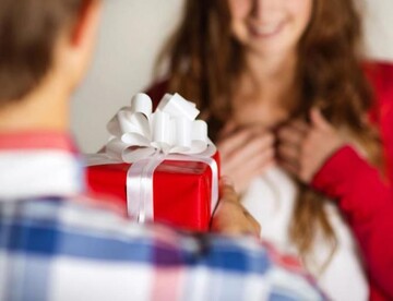 هدیه‌های سمی زوجین!/ این هدیه‌ها را به همسرتان ندهید