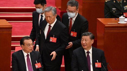 انتشار جزئیات جدیدی از ماجرای بیرون کردن "هو جینتائو" از نشست کنگره چین