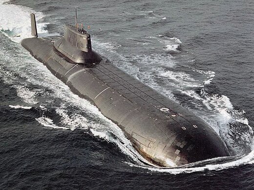 «چین» موشکی با قابلیت حمله به آمریکا روی زیردریایی‌های خود نصب می‌کند