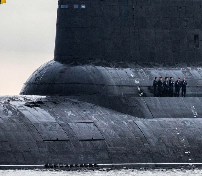 عکس | ابعاد حیرت‌انگیز زیردریایی ترسناک روسیه با موشک‌های آخرالزمانی