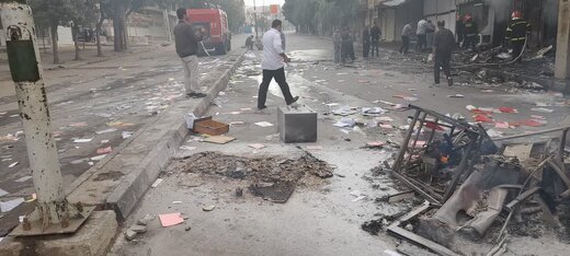 صدا و سیما: سه کشته در ناآرامی های امروز مهاباد صدا و سیما: سه کشته در ناآرامی های امروز مهاباد