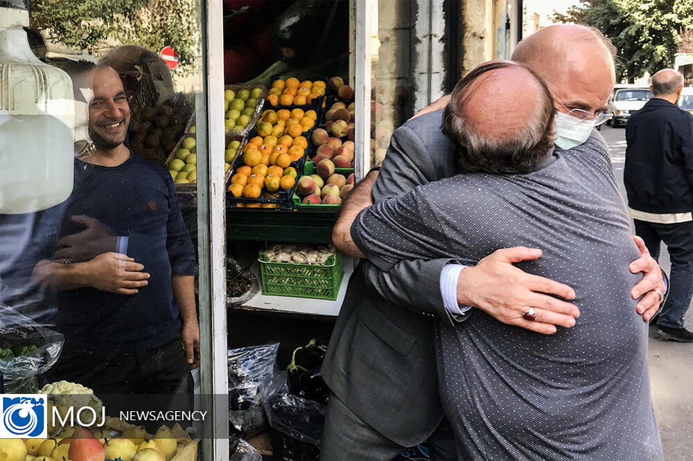 عکسهایی که تاکنون از قالیباف ندیدهاید/ رئیسمجلس در قصابی ، نانوایی و میوهفروشی+عکس