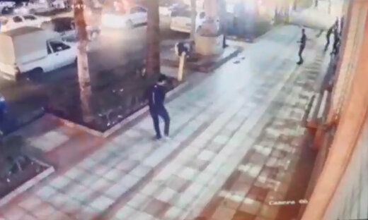 ببینید | لحظه شهادت ۲ نفر از نیروهای بسیج در آمل در حمله تروریستی