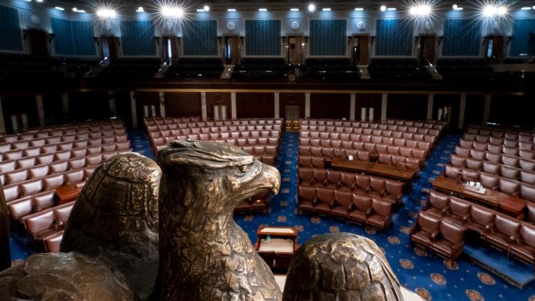 چگونه انتخابات میان دورهای میتواند سیاست خارجی آمریکا را تغییر دهد؟ از اوکراین تا چین و ...