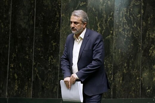 فاطمیامین چگونه از استیضاح گریخت؟/ برخی نمایندگان از بدو ورود گزینه 2 را اعلام کردند
