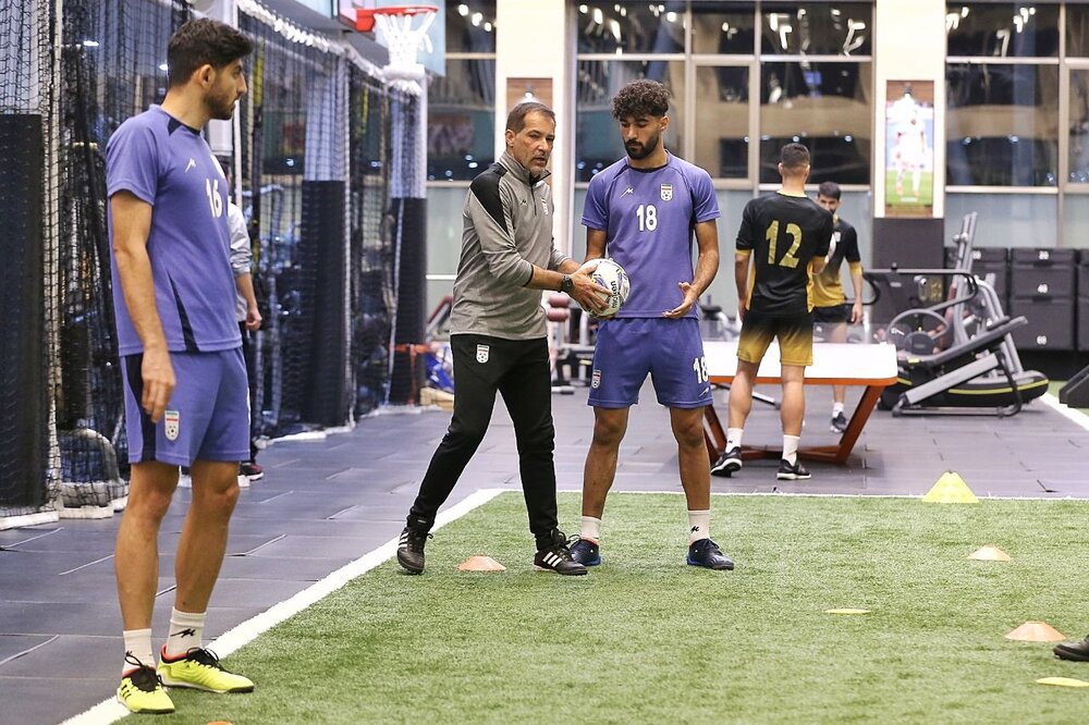 عکس | علاقه ویژه کیروش به یک دهه هشتادی