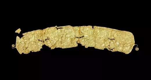 عکس | کشاورز خوش‌شانس، کمربند طلا 2500 ساله را در زمین خود پیدا کرد