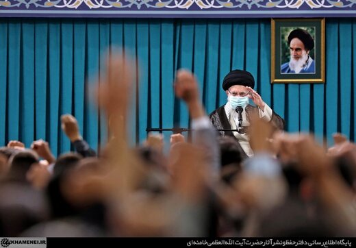 همه باید مراقب باشیم، با هرکار و سخن خود، چه پیامی به خارج از کشور میفرستیم همه باید مراقب باشیم، با هرکار و سخن خود، چه پیامی به خارج از کشور میفرستیم