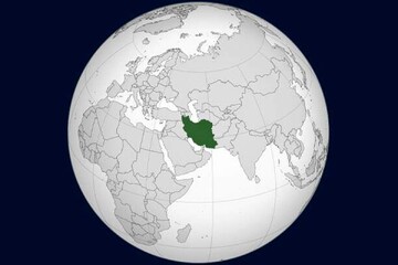 بروجردی: قدرت موشکی ایران یعنی آمریکا به برجام بازگردد / اکبری: به جز بخش موشکی نیاز به پیشرفت در بخش اقتصادی داریم