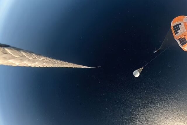 عکس | "اگه میتونی منو بگیر"؛ آزمایش عجیب موشک آمریکایی!