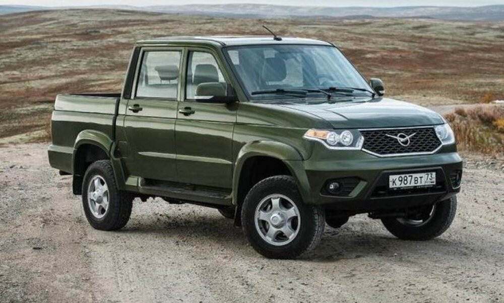 عکس | مشخصات عجیب ماشینی که روسیه پس از تحریم تولید کرد