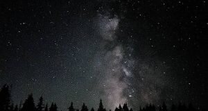 عکس | این عکس ها در شب با آیفون گرفته شده‌است؛ چگونه در شب بهترین‌ عکس‌ها را با آیفون بگیریم؟