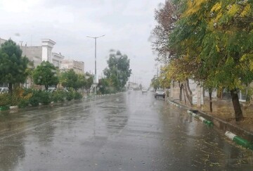 امروز مناطق شرقی هرمزگان، بارانی می‌شود/ مردم از رفتن به مناطق مرتفع خودداری کنند