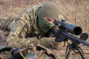 ببینید | دقت تک‌تیرانداز اوکراینی در هدف قرار دادن آینه سرباز روسی