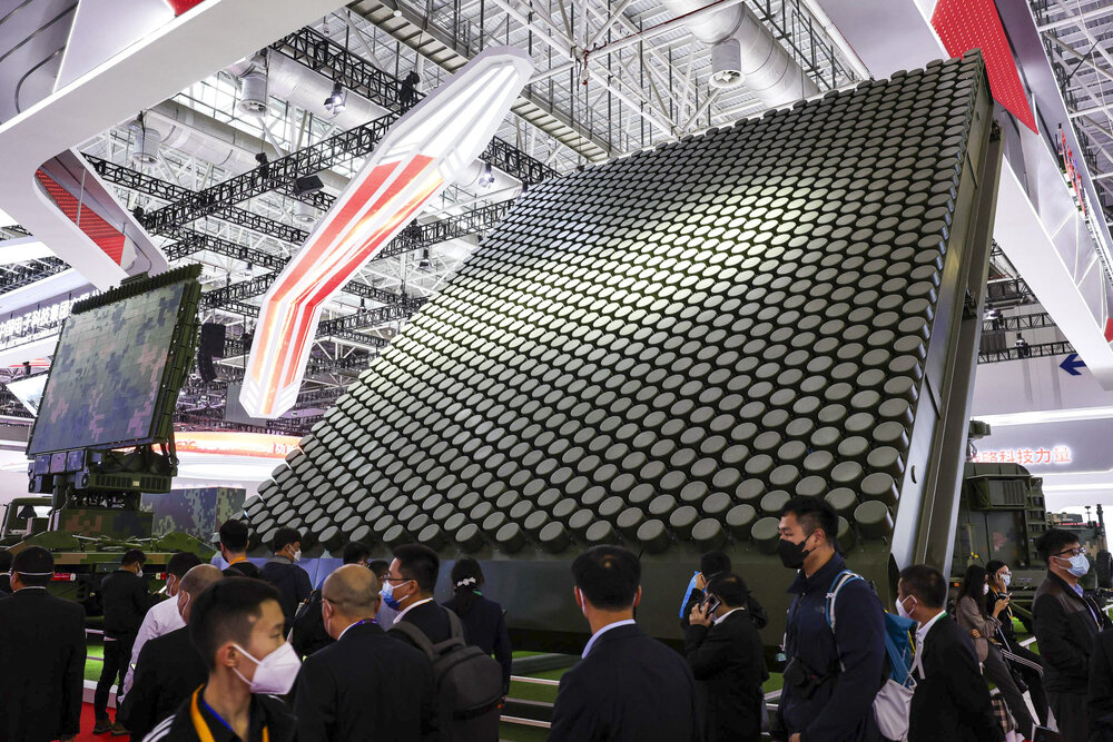 عکس | سلاح چین برای شناسایی ماهواره های جاسوسی دشمن